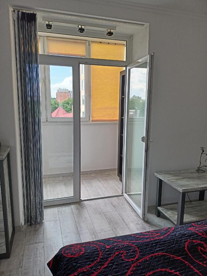 Home In Center With Jacuzzi 伊万诺-弗兰科夫斯克 外观 照片